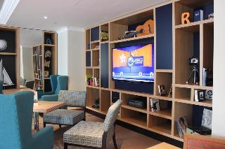 Гостиница Holiday Inn London Heathrow T5