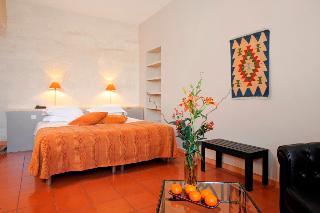Hotel Cloitre Saint Louis