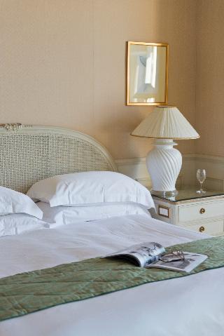 Гостиница InterContinental Carlton Cannes