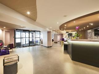 Гостиница Campanile Lyon Centre - Berges du Rhone