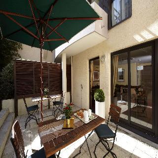 Гостиница Citadines Trocadero Paris