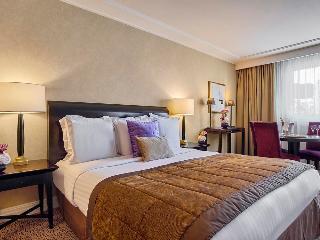 Гостиница Warwick Paris
