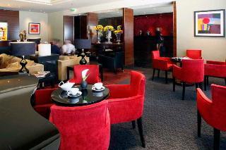 Гостиница Warwick Paris