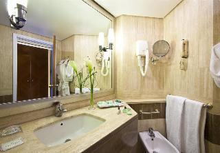 Гостиница Warwick Paris