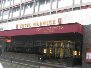 Гостиница Warwick Paris