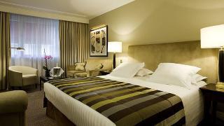 Гостиница Warwick Paris