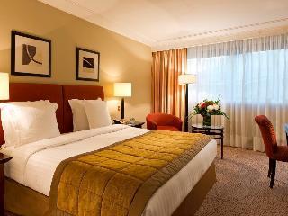 Гостиница Warwick Paris