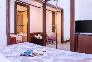 Hotel West End