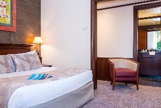 Hotel West End