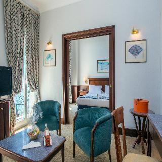 Hotel West End