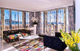 Hotel West End