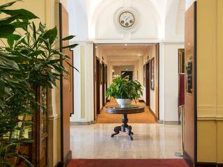 Hotel West End