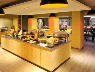 Гостиница Hotel Mercure Chamonix Centre