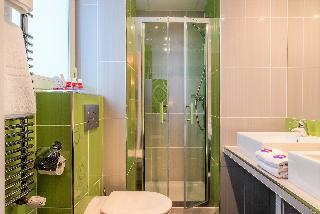 Hotel Glasgow Monceau by Patrick Hayat