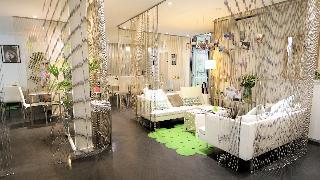 Hotel Glasgow Monceau by Patrick Hayat