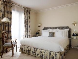 Hotel De Vigny