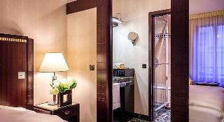 The Hotel du Collectionneur Arc de Triomphe Paris