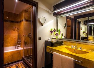 The Hotel du Collectionneur Arc de Triomphe Paris