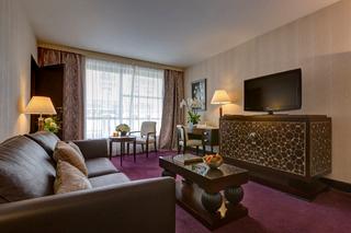 The Hotel du Collectionneur Arc de Triomphe Paris