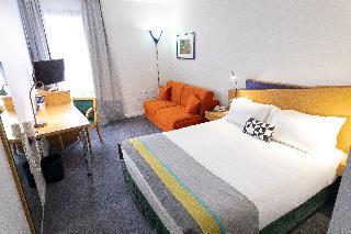 Гостиница Holiday Inn Express Arras