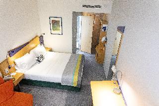 Гостиница Holiday Inn Express Arras