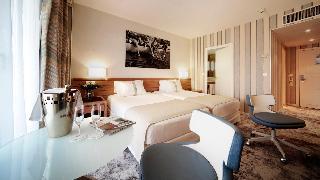 Hotel Holiday Inn Resort Nice-Port St. Laurent