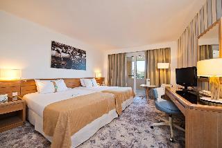 Hotel Holiday Inn Resort Nice-Port St. Laurent