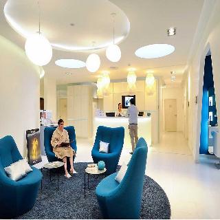 Гостиница Novotel Avignon Centre