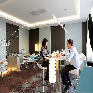 Гостиница Novotel Avignon Centre