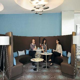Гостиница Novotel Avignon Centre