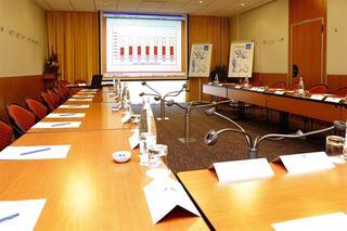 Гостиница Novotel Aix-en-Provence Pont-de-l'Arc Fenouilleres
