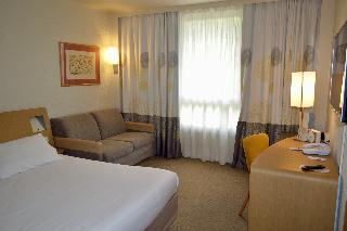 Гостиница Novotel Aix-en-Provence Pont-de-l'Arc Fenouilleres