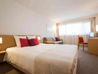 Гостиница Novotel Aix-en-Provence Pont-de-l'Arc Fenouilleres