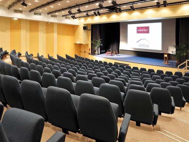 Гостиница Hotel Mercure Arras Centre Gare