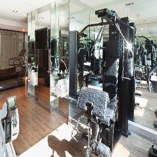 Гостиница JW Marriott Cannes