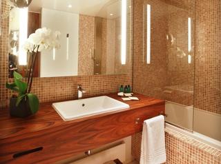 Гостиница JW Marriott Cannes