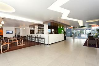 Гостиница Holiday Inn Express Strasbourg Sud
