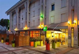 Гостиница ibis Styles Antibes