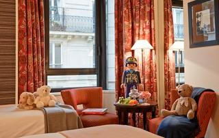Hotel Plaza Tour Eiffel