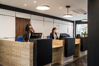 Hotel Citadines La Defense Paris