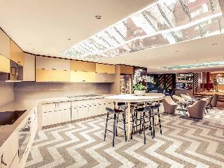 Гостиница Hotel Mercure Paris Arc de Triomphe Etoile