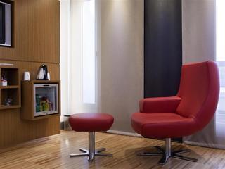 Гостиница Hotel Mercure Paris Arc de Triomphe Etoile