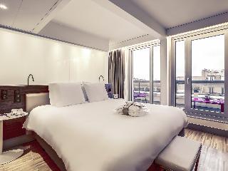 Гостиница Hotel Mercure Paris Arc de Triomphe Etoile