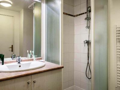 Гостиница Adagio Access Paris Porte De Charenton