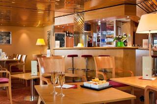 Гостиница Hotel Mercure Paris Sud Les Ulis Courtaboeuf
