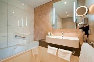 Гостиница Hotel Mercure Paris Sud Les Ulis Courtaboeuf