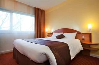 Гостиница Hotel Mercure Paris Sud Les Ulis Courtaboeuf
