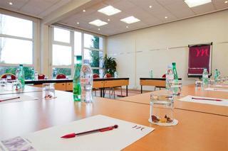 Гостиница Hotel Mercure Paris Sud Les Ulis Courtaboeuf