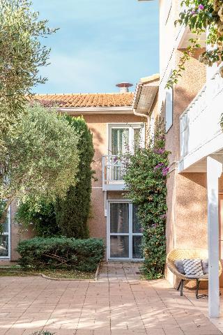 Гостиница Best Western Plus Hyeres Cote D'azur