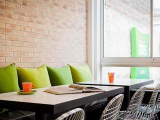 Гостиница ibis Styles Paris Buttes-Chaumont
